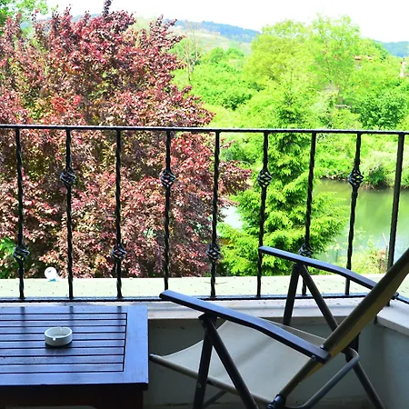 Vira Creek House 3*