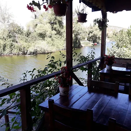Vira Creek House Ağva