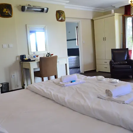 Vira Creek House فندق مبيت وإفطار آغفا