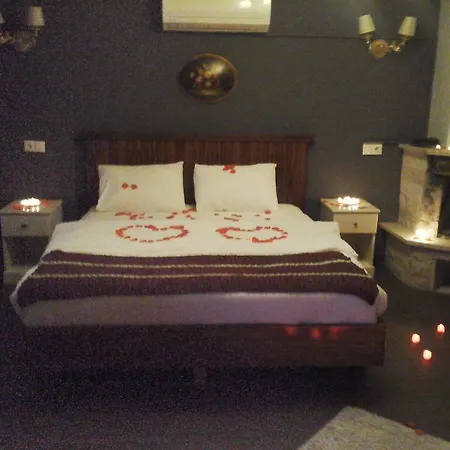 فندق مبيت وإفطار Vira Creek House